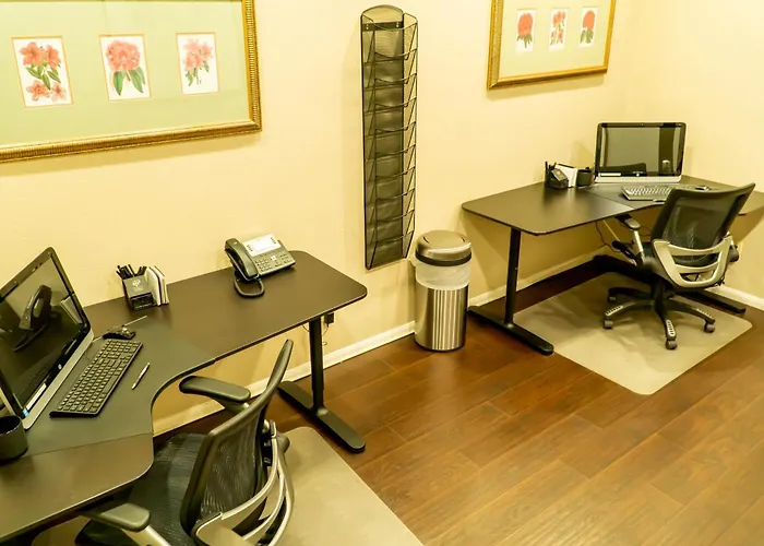 Hotel Piccadilly Fresno