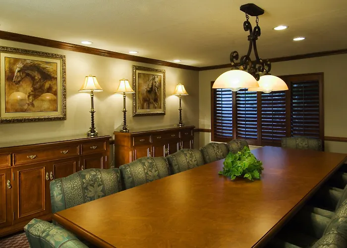 Hotel Piccadilly Fresno